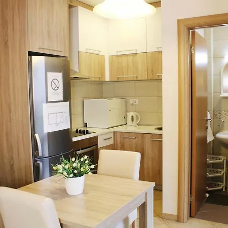 Apartments Paradisos Kragujevac Exterior photo